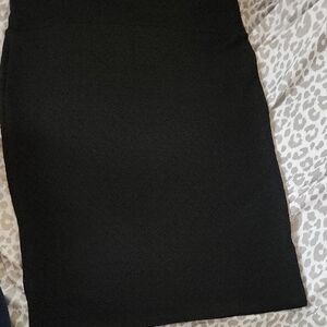 LuLaRoe Cassie Nior Black Pencil Skirt Knee-Length